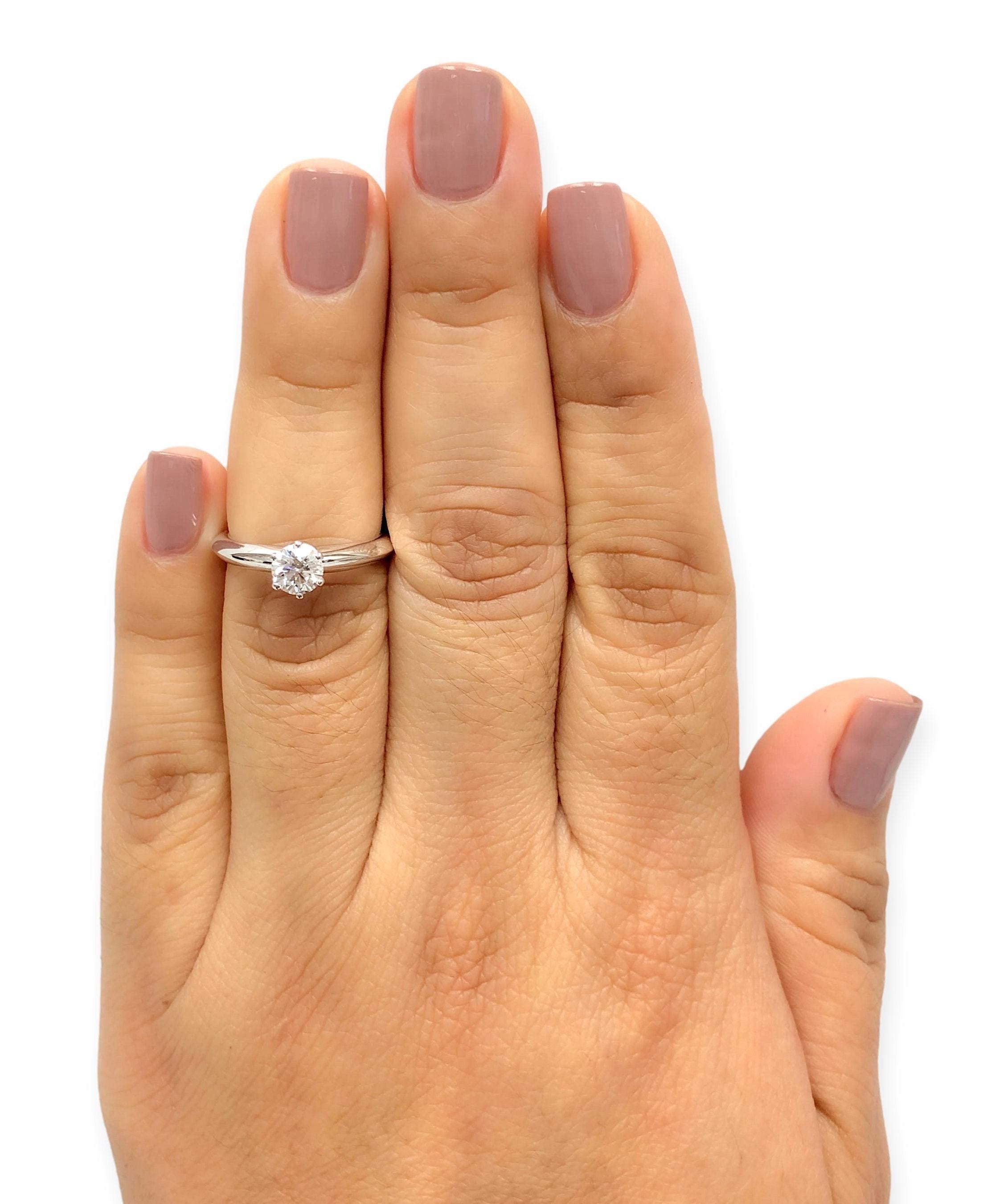 Tiffany & Co. Round Brilliant .53 ct H VS1 Diamond Solitaire Ring in Platinum For Sale 2