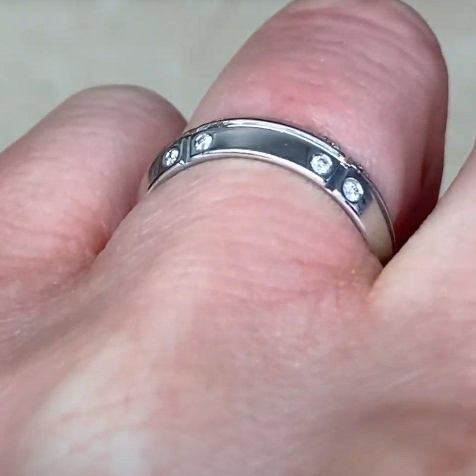 Tiffany & Co. Fede nuziale con diamante rotondo taglio Brilliante (circa 0,20 carati) in vendita 2