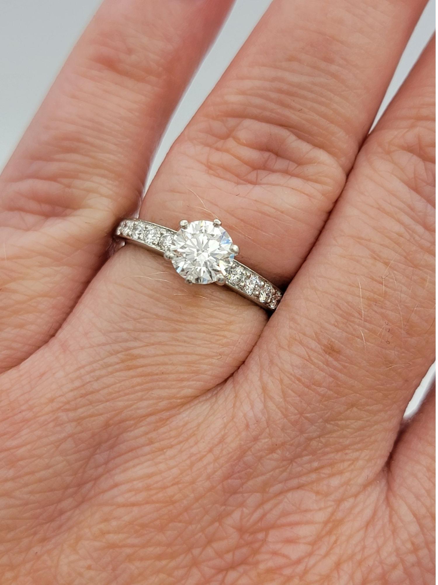 Tiffany & Co. Round Brilliant Cut Diamond Engagement Ring in Polished Platinum For Sale 3