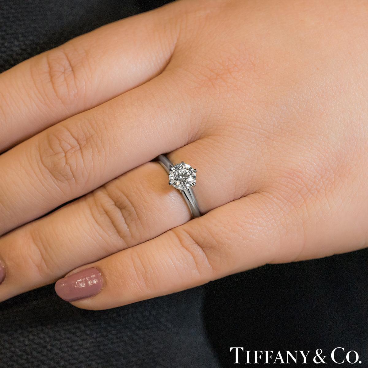 Tiffany & Co. Bague en diamant à taille ronde et brillante 1,14 carat certifiée GIA en vente 1