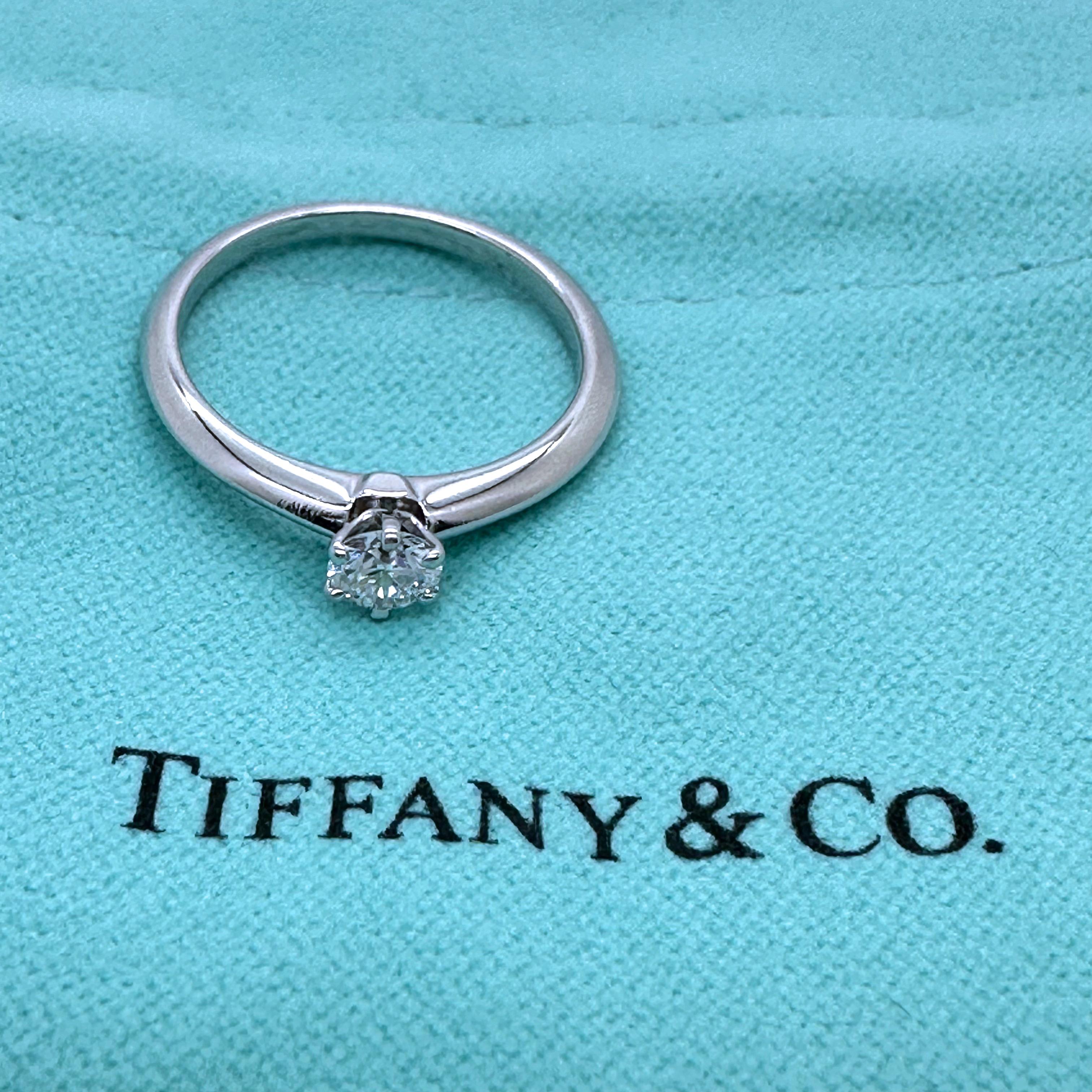 Tiffany & Co. Round Brilliant Diamond 0.29 cts D IF Solitaire Engagement Ring For Sale 9