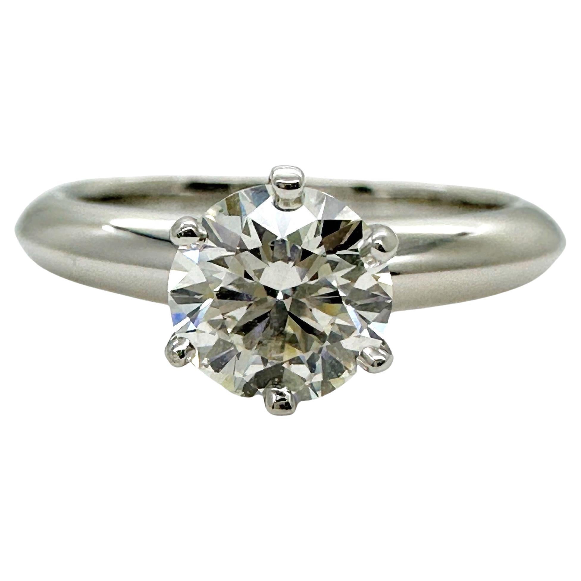 TIFFANY & CO Round Brilliant Diamond 0.75 cts I VS1 Platinum Engagement Ring For Sale