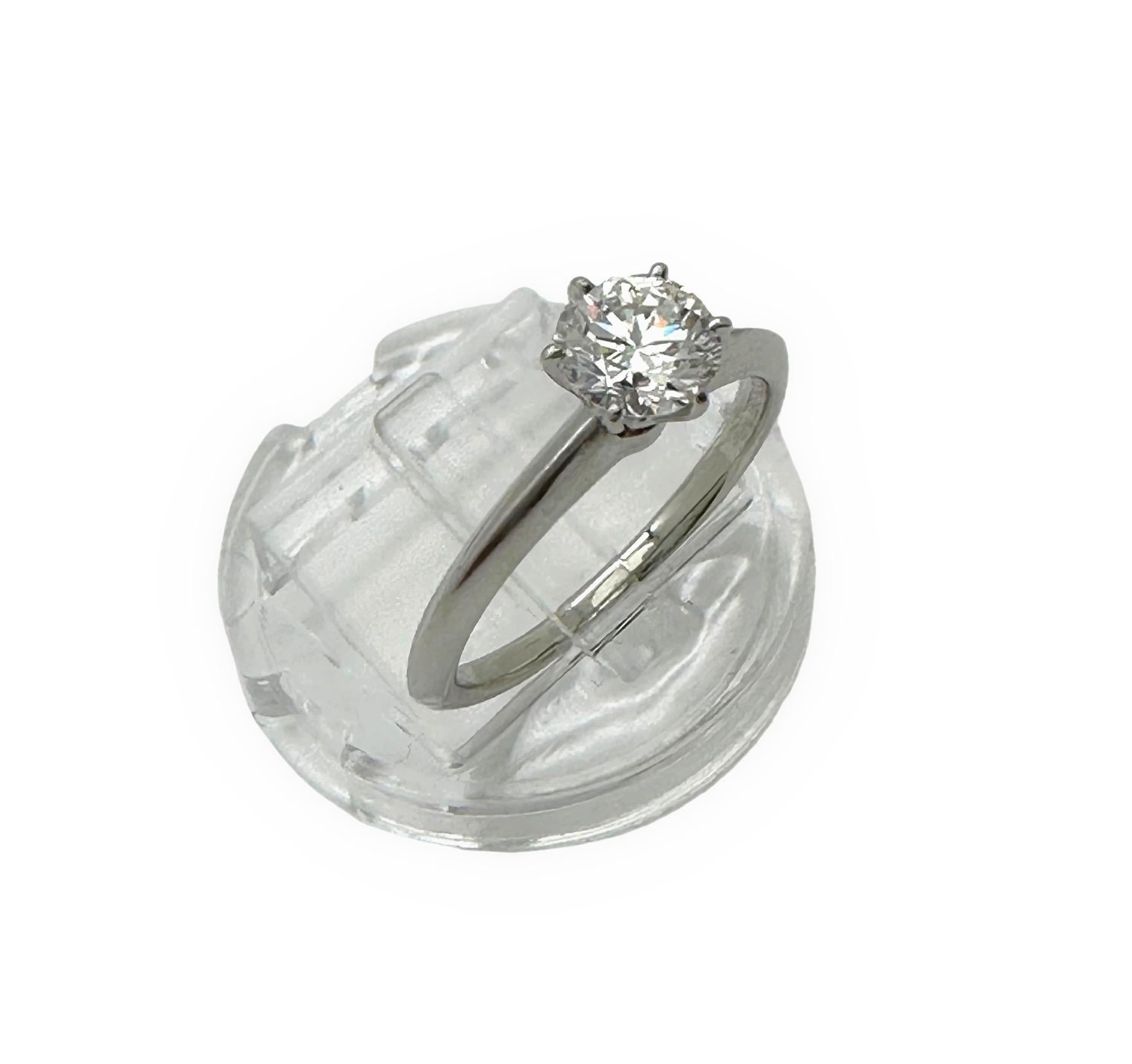 Tiffany & Co. Round Brilliant Diamond 0.80 cts H VS1 Engagement Ring in Platinum For Sale 9