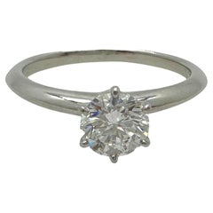 Tiffany & Co. Round Brilliant Diamond 0.80 cts H VS1 Engagement Ring in Platinum