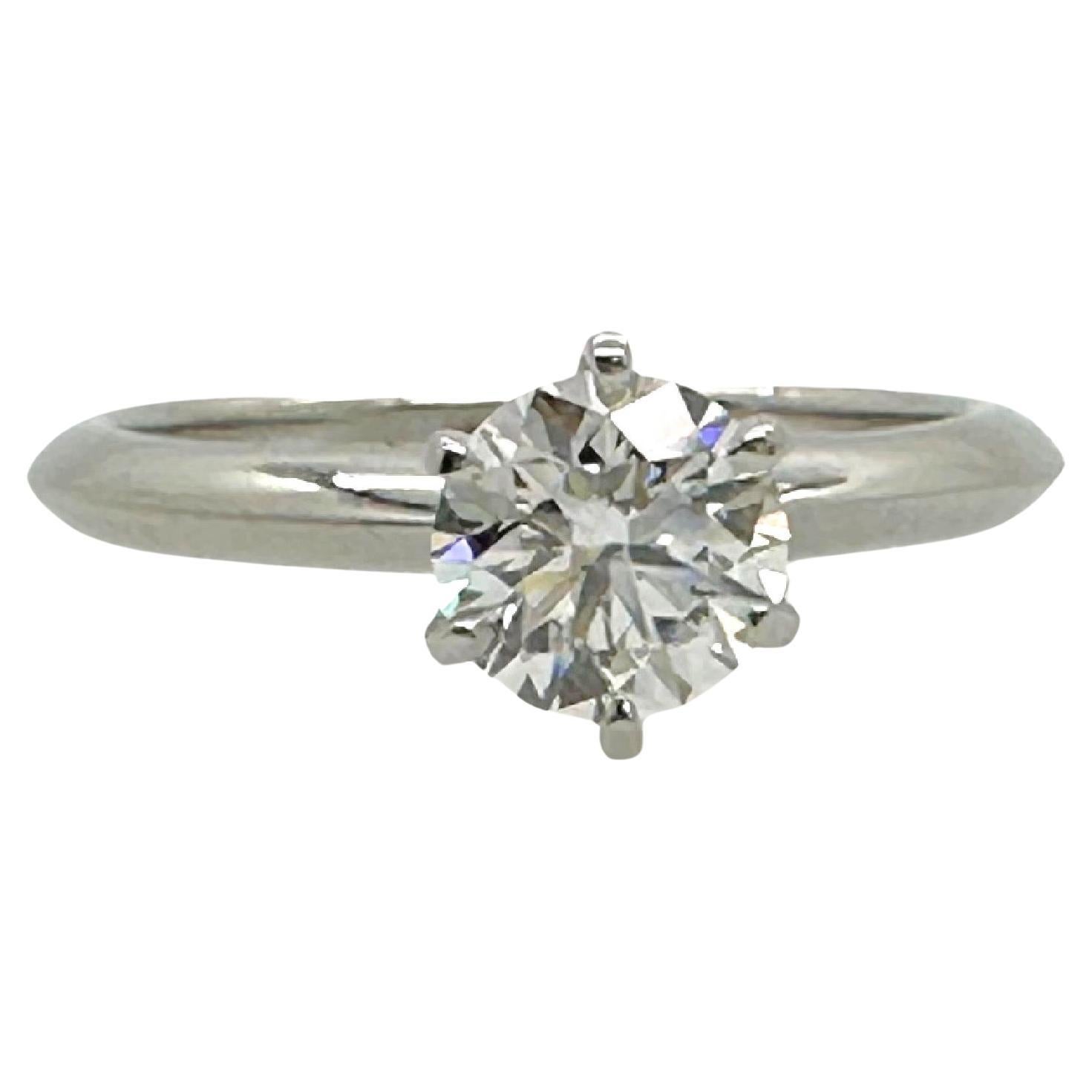 Tiffany & Co. Round Brilliant Diamond 0.80 cts H VS2 Solitaire Engagement Ring For Sale