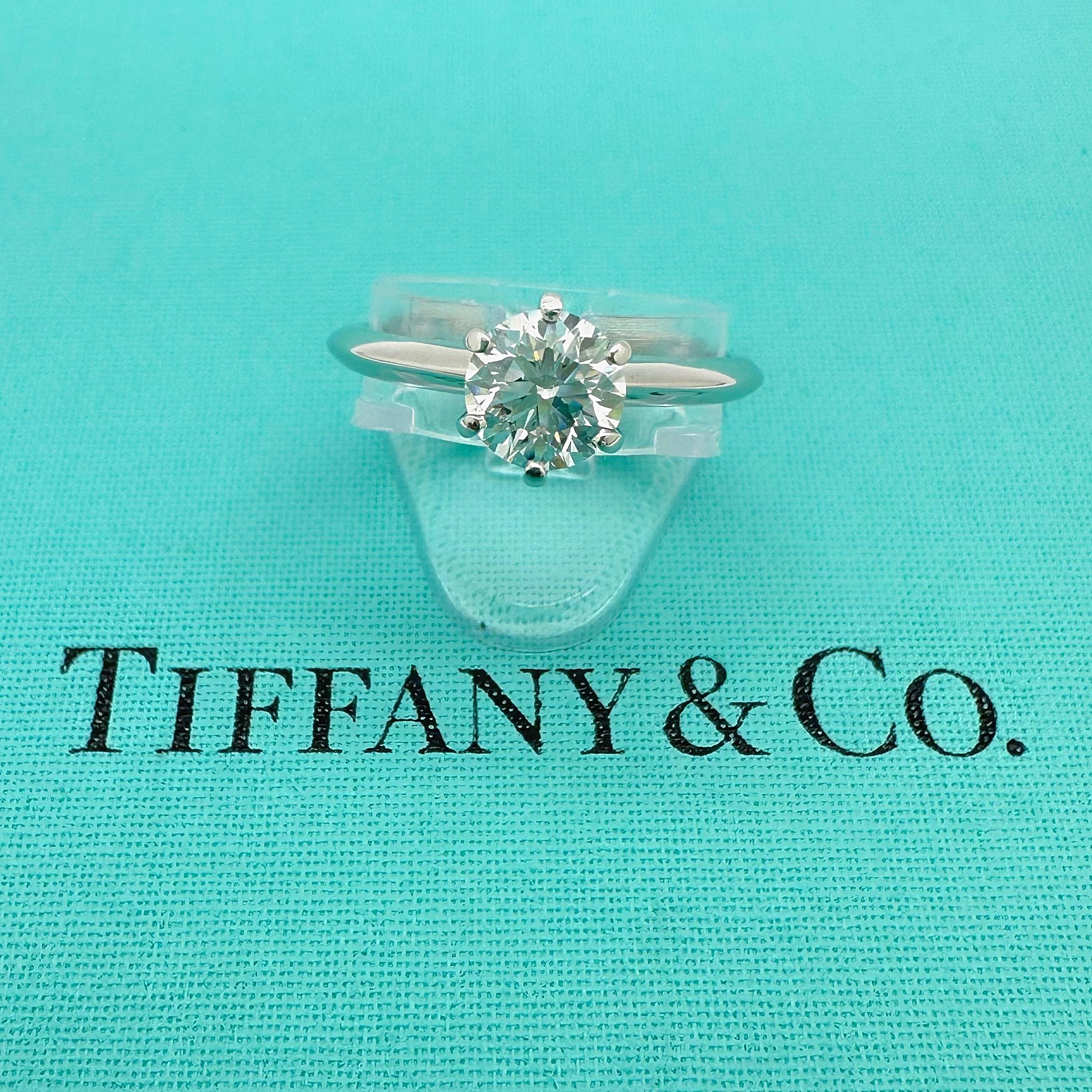Tiffany & Co Platinum Diamond Engagement Ring Round 0.84 ct H SI1 8