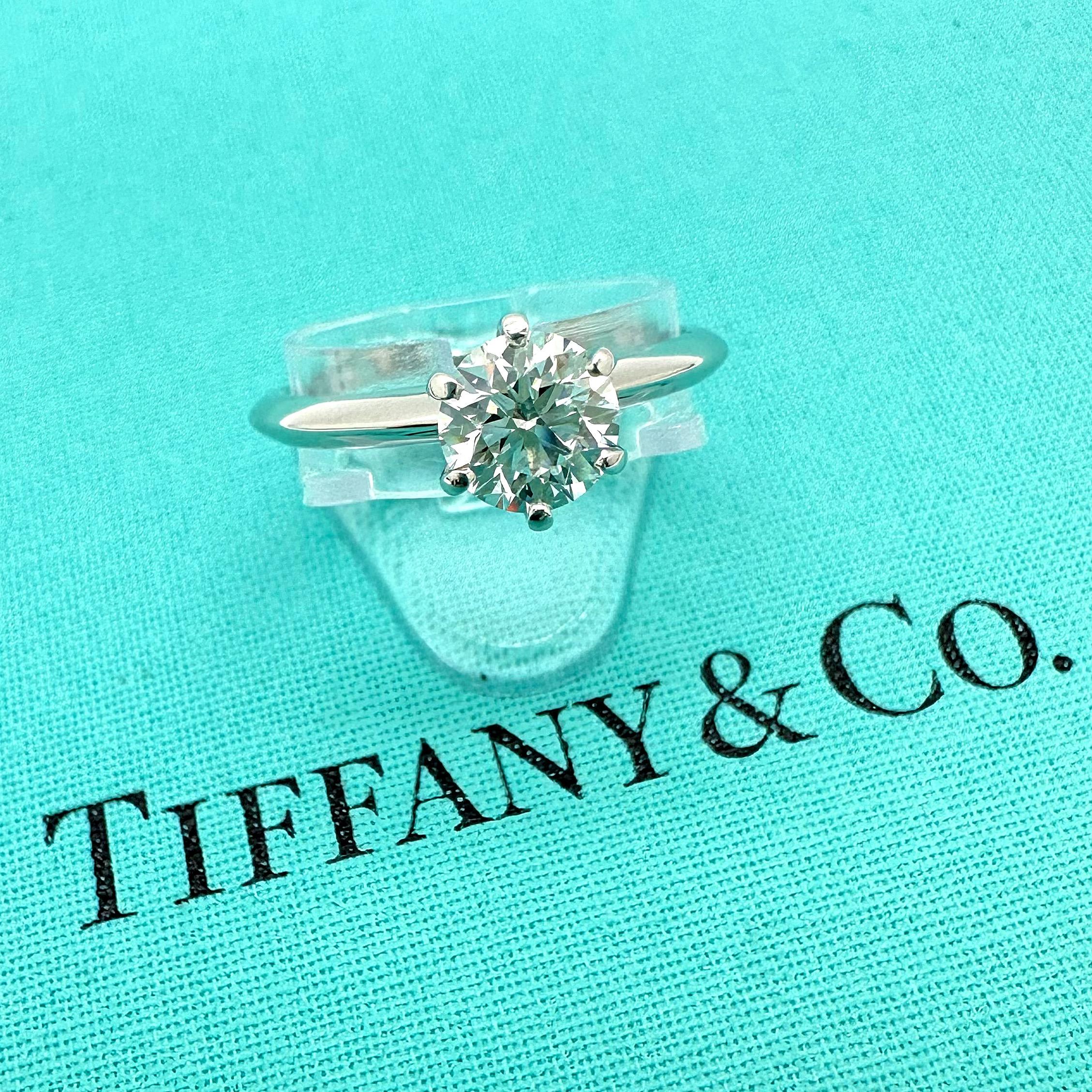 Tiffany & Co Platinum Diamond Engagement Ring Round 0.84 ct H SI1 9