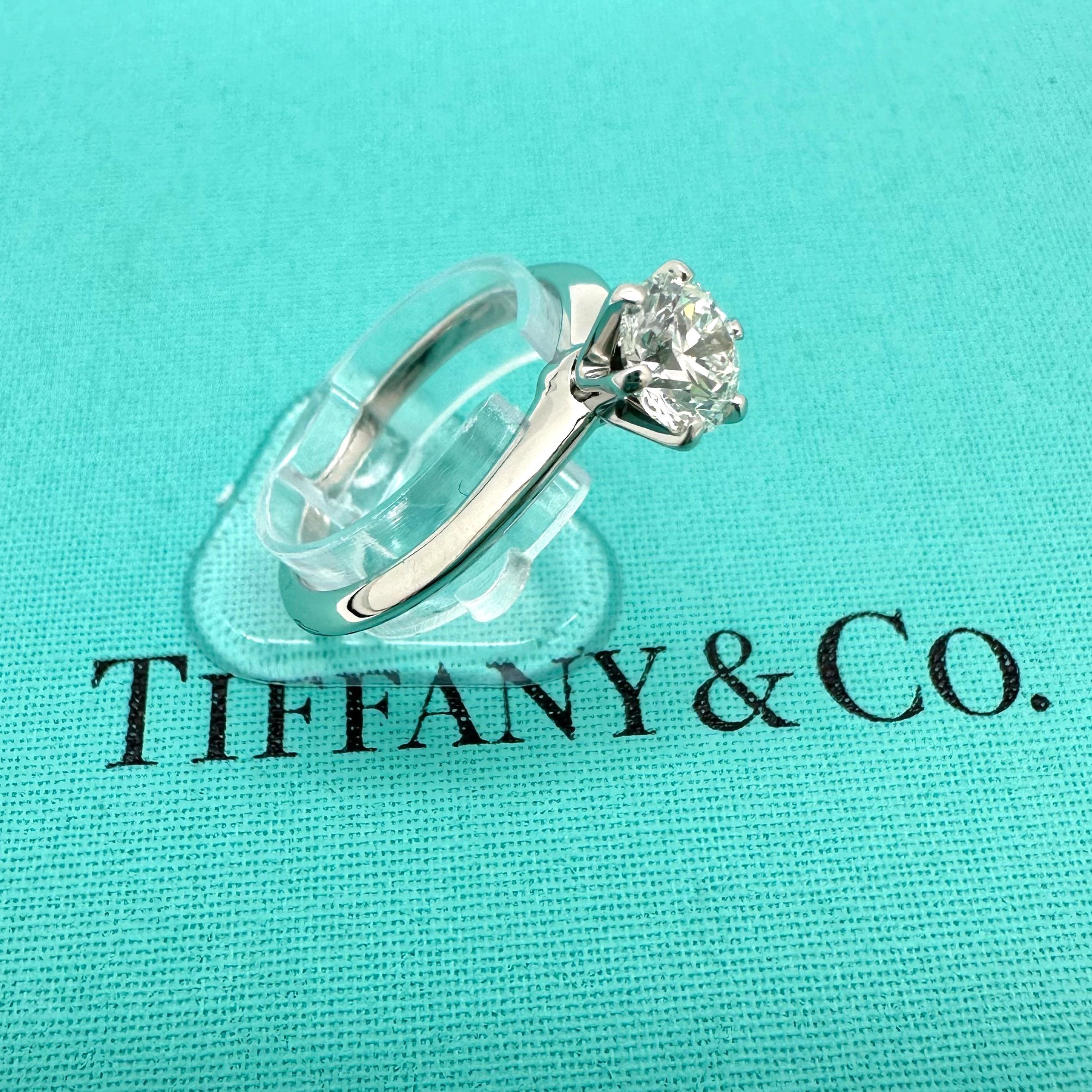 Tiffany & Co Platinum Diamond Engagement Ring Round 0.84 ct H SI1 10