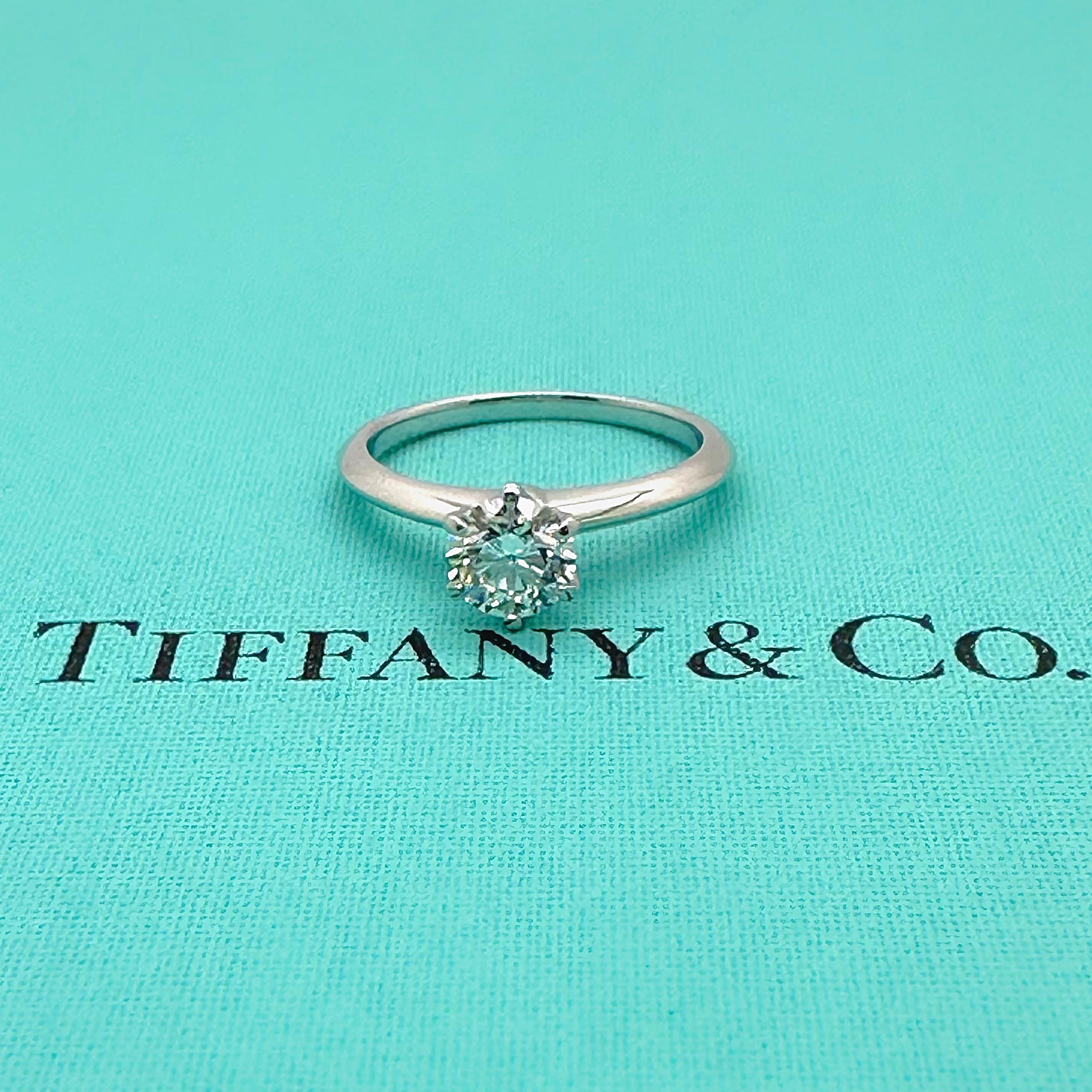Tiffany & Co Platinum Diamond Engagement Ring Round 0.84 ct H SI1 11