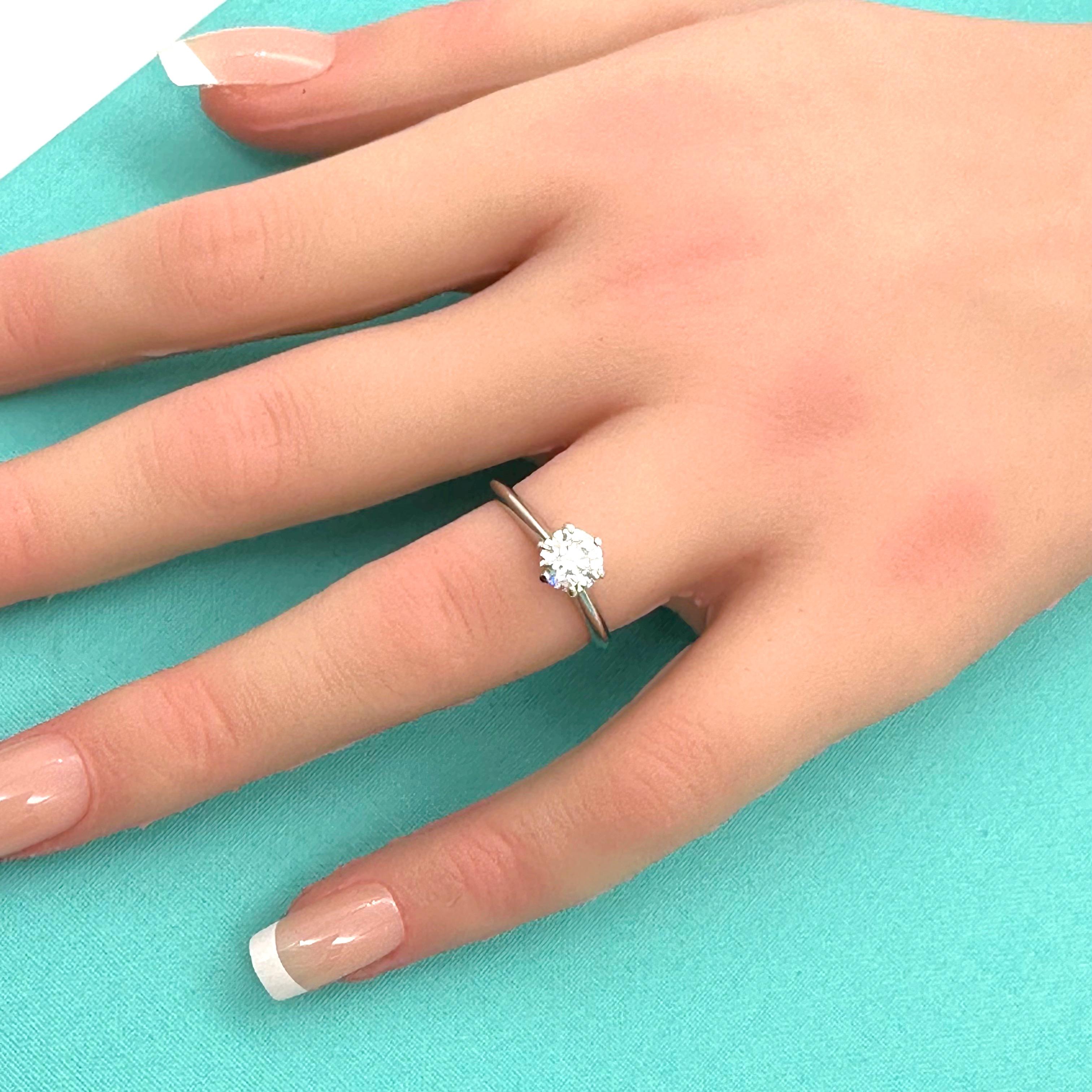Tiffany & Co Platinum Diamond Engagement Ring Round 0.84 ct H SI1 12