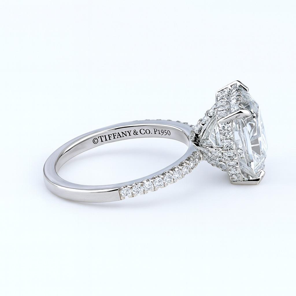 Radiant Cut Tiffany & Co. Round Brilliant Diamond Platinum Engagement Ring For Sale