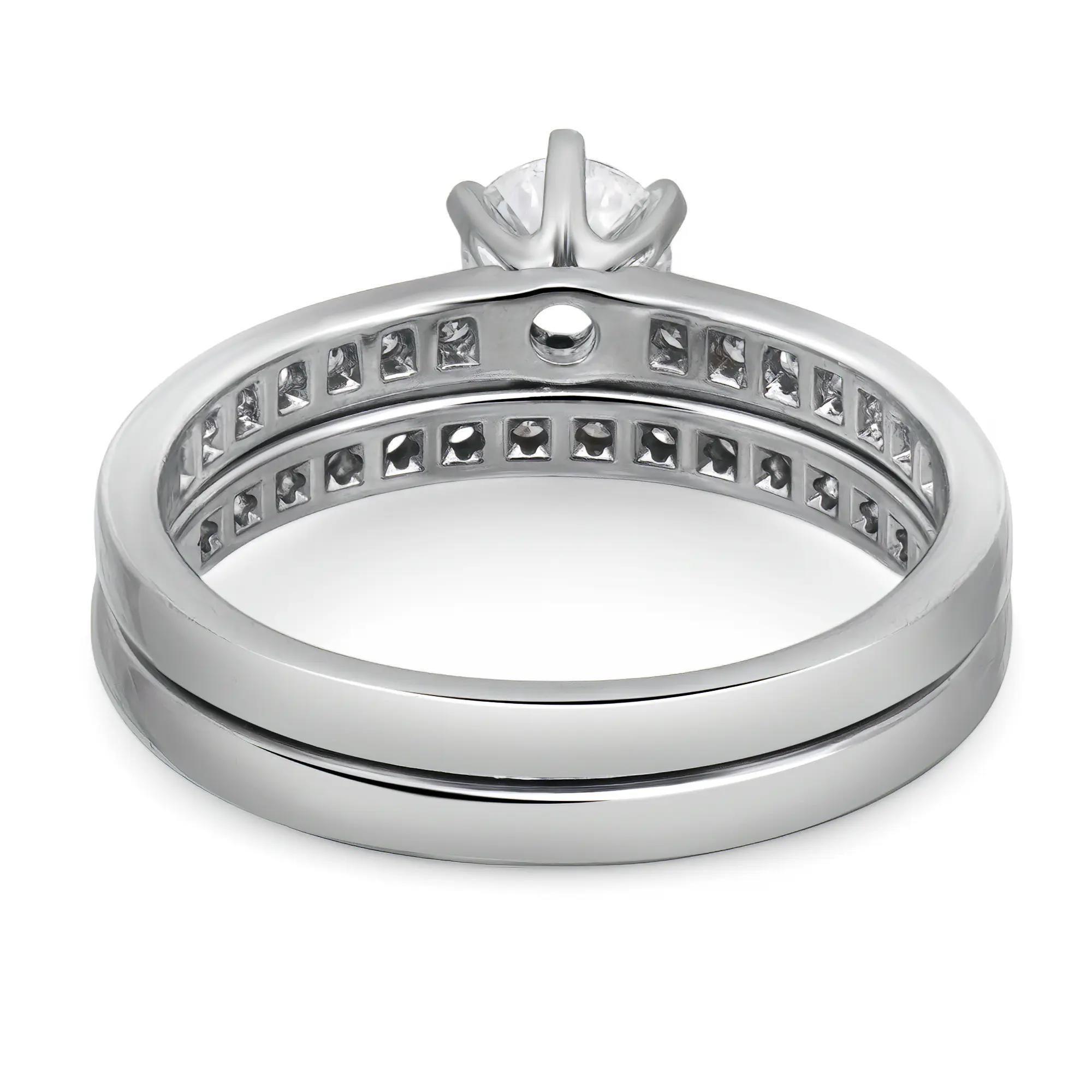 Tiffany & Co. Rundschliff Diamant Verlobungsring Set Platin 0.74Cttw Damen im Angebot