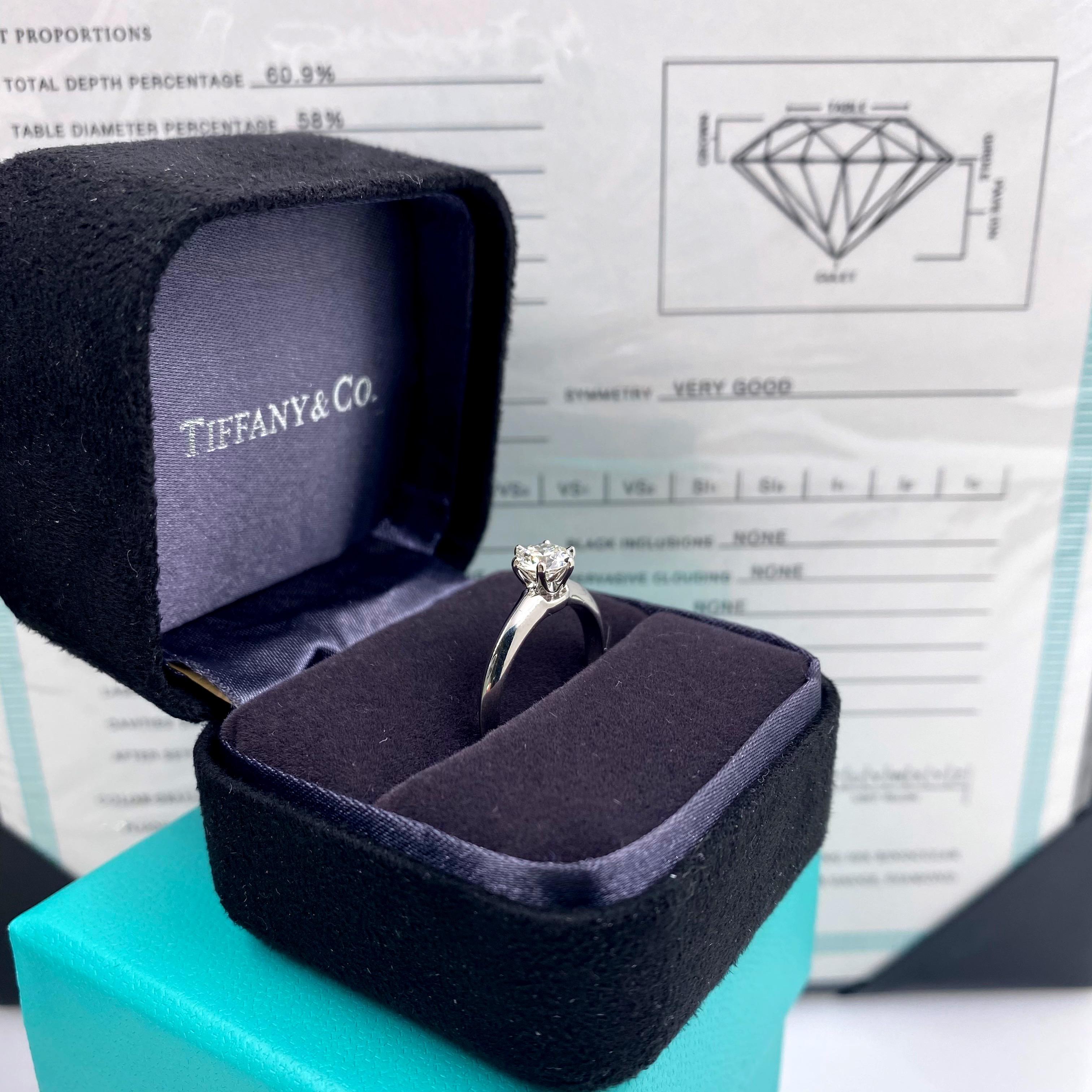 Tiffany & Co. Round Diamond 0.60 Carat I VVS1 Solitaire Platinum Engagement Ring 3