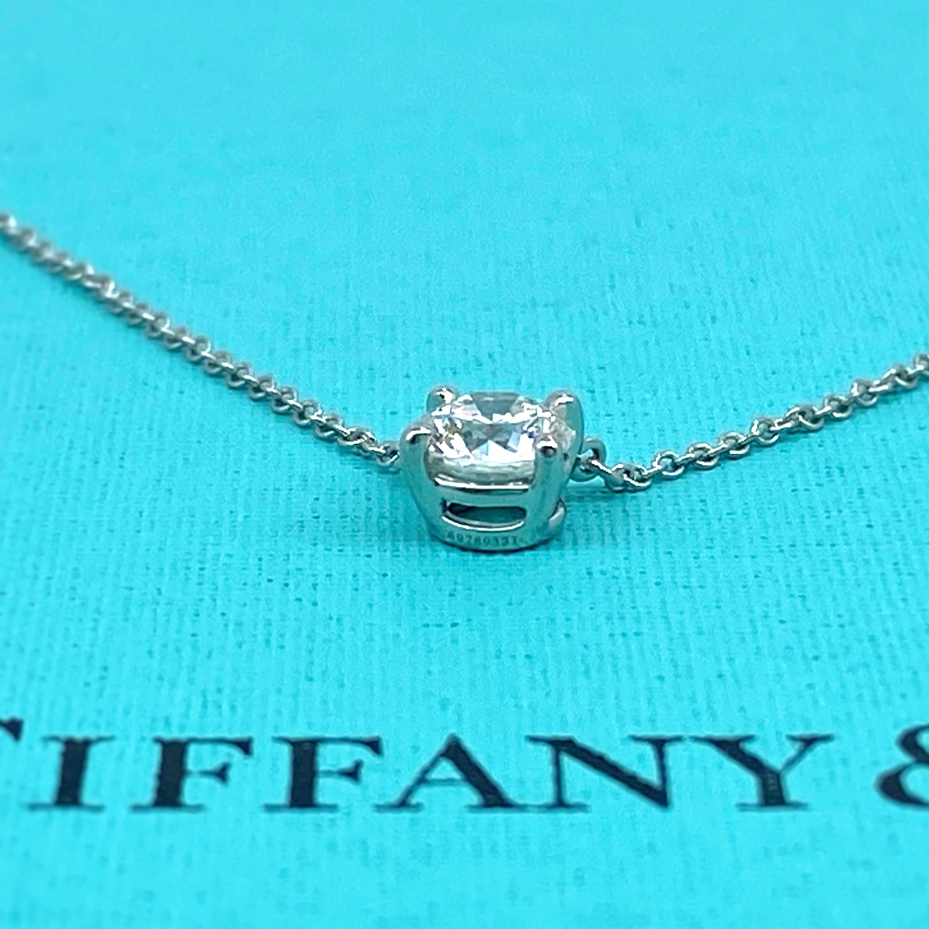 Tiffany & Co, Solitär-Halskette aus Platin, runder Diamant 0,67 Karat H VS2 9