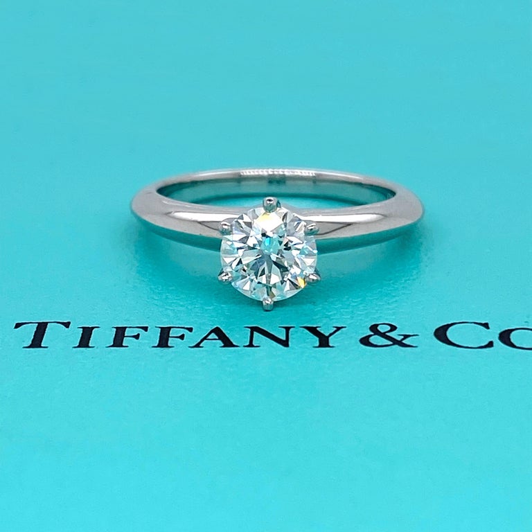 Tiffany and Co Round Diamond 0.85 Cts H VVS1 Tiffany Setting Engagement