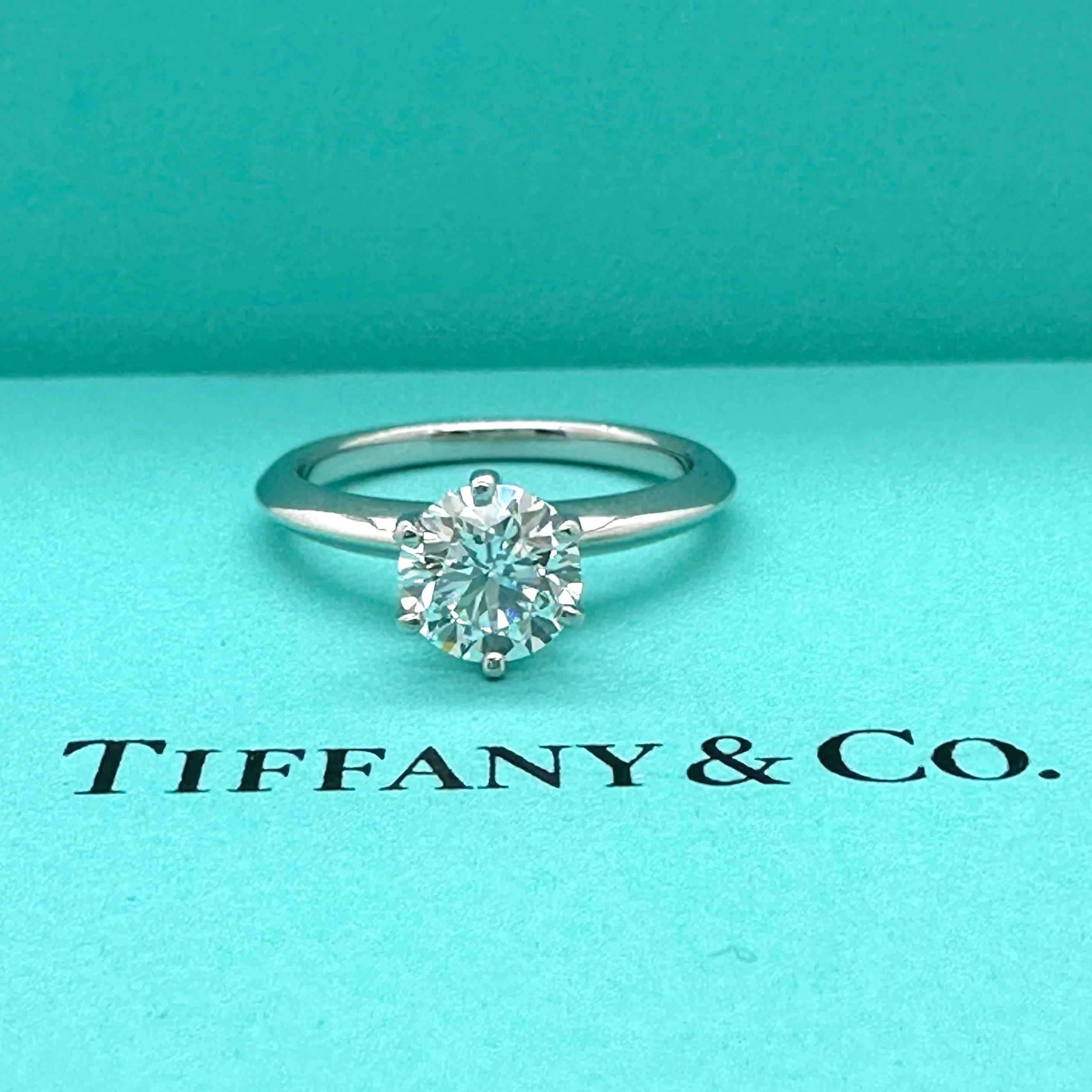 Round Cut Tiffany & Co. Round Diamond 1.12 CTS G VS1 Solitaire Engagement Ring COA Box For Sale