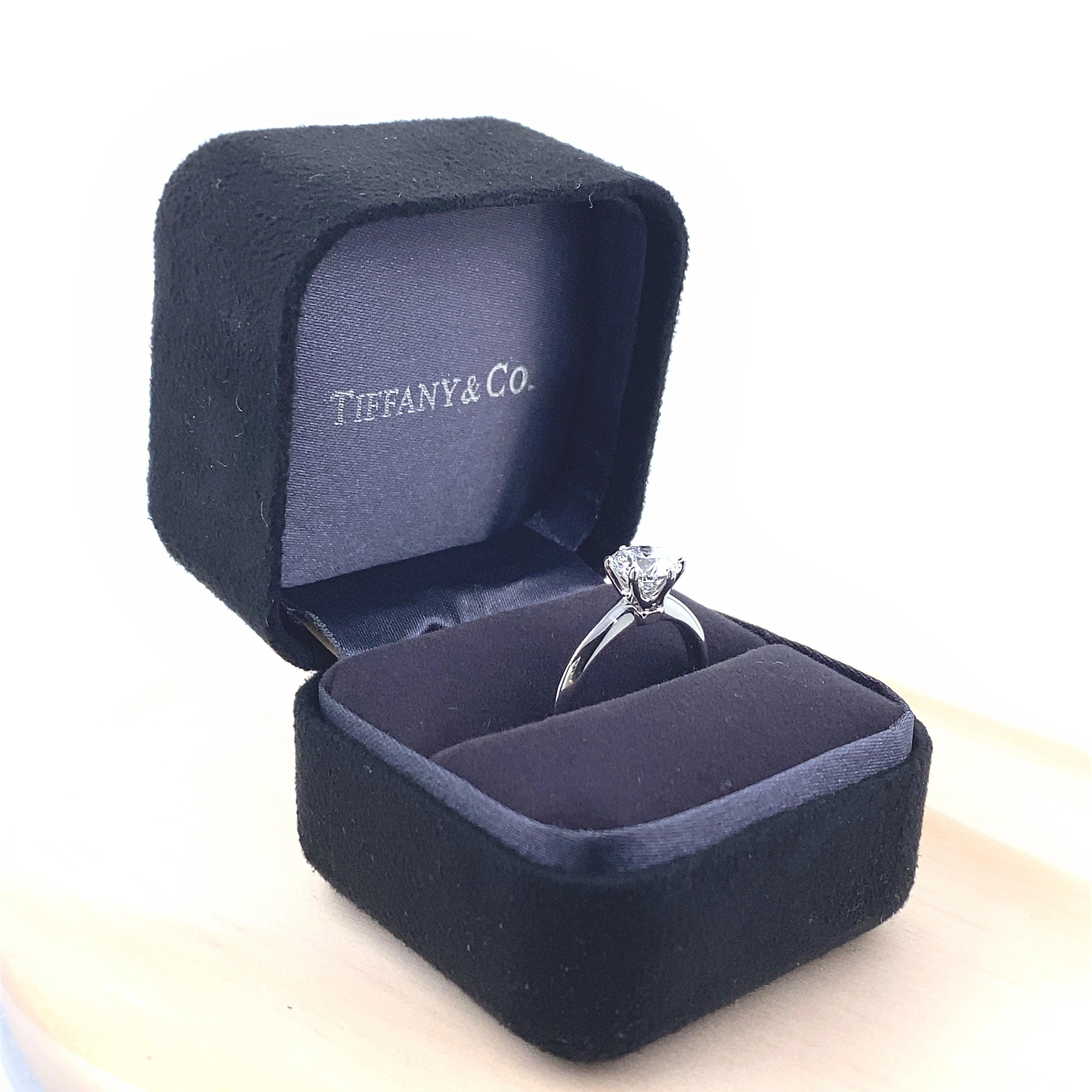 Tiffany & Co. Round Diamond 1.31 Carat E VS1 Solitaire Platinum Engagement Ring 1