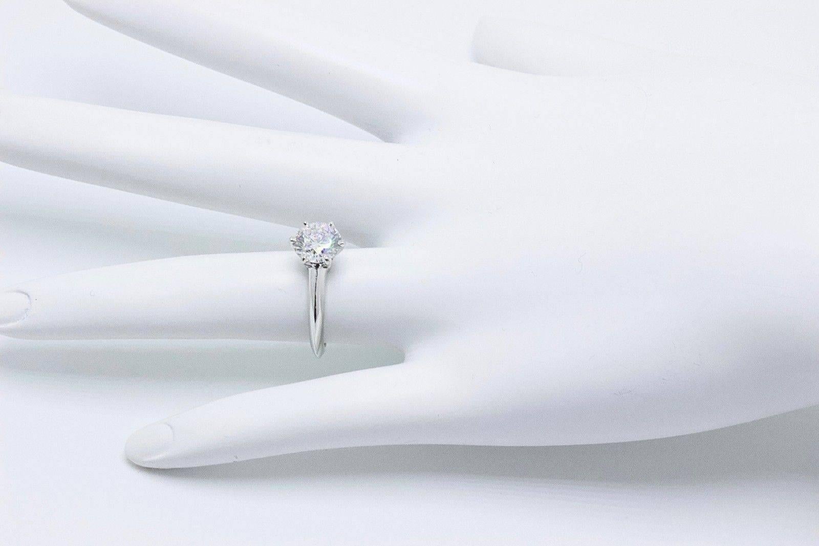 Women's Tiffany & Co. Round Diamond 1.33 cts G VVS1 Platinum Engagement Ring