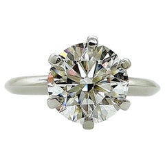 Tiffany & Co. Round Diamond 2.07 cts H VS2 Solitaire Engagement Ring Platinum
