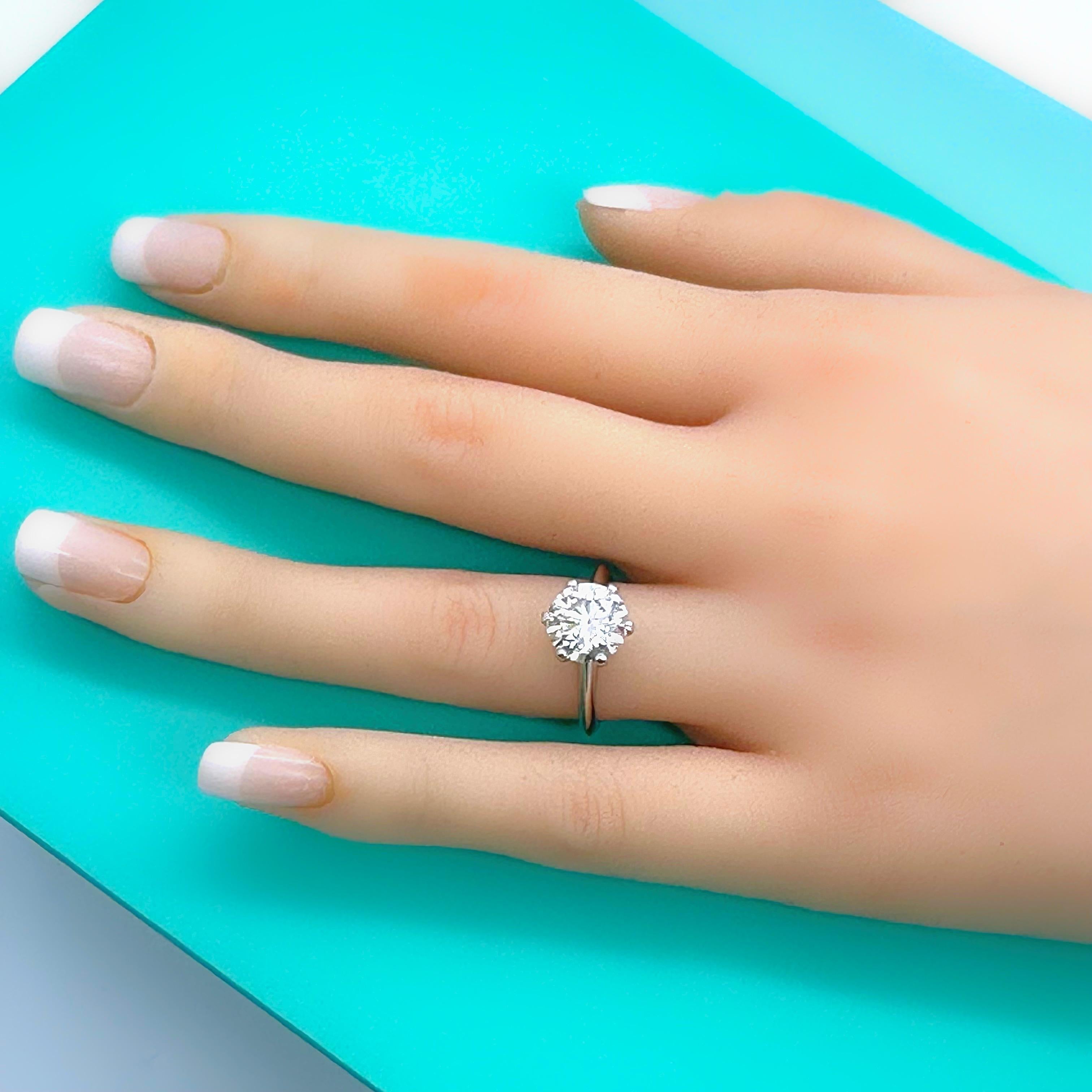 Tiffany & Co Platinum Diamond Engagement Ring Round 3.14 ct I VVS1 Solitaire For Sale 13