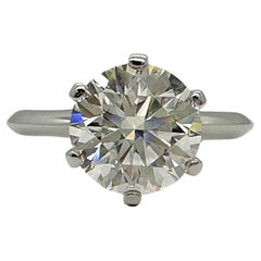 Tiffany & Co. Anello di fidanzamento in platino con diamante rotondo 3,14 ct I VVS1 Solitario