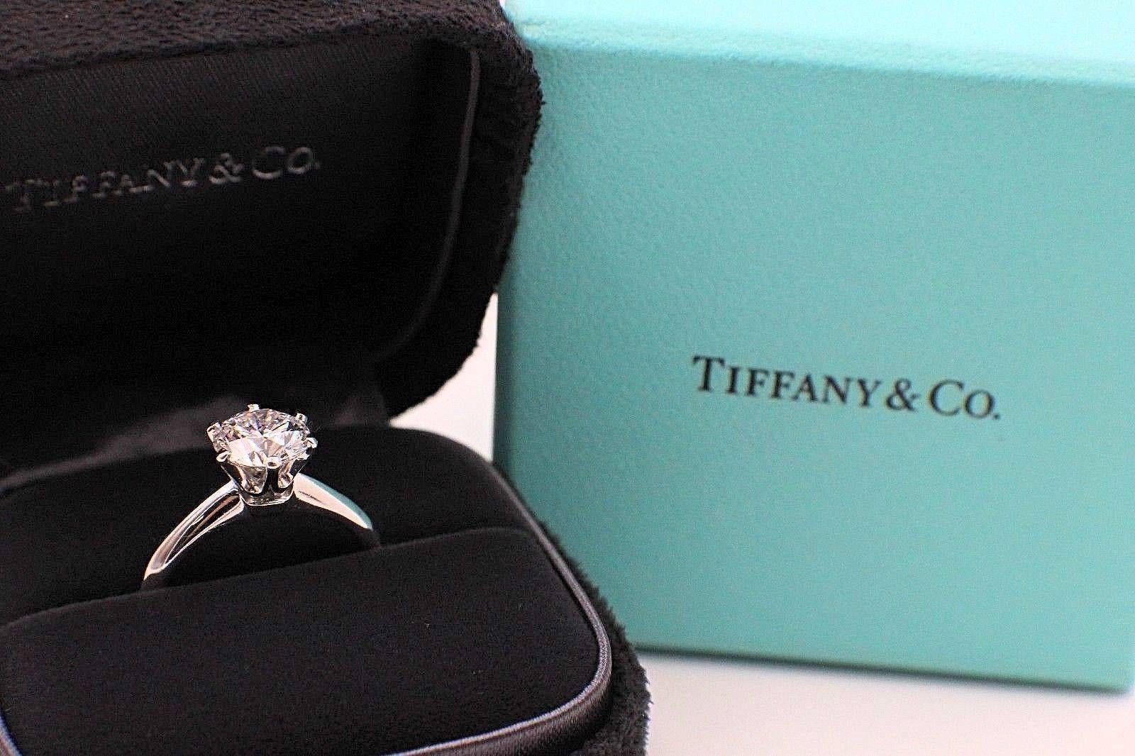 Tiffany & Co. Round Diamond Engagement Ring 1.39 Carat D VS1 Platinum 1
