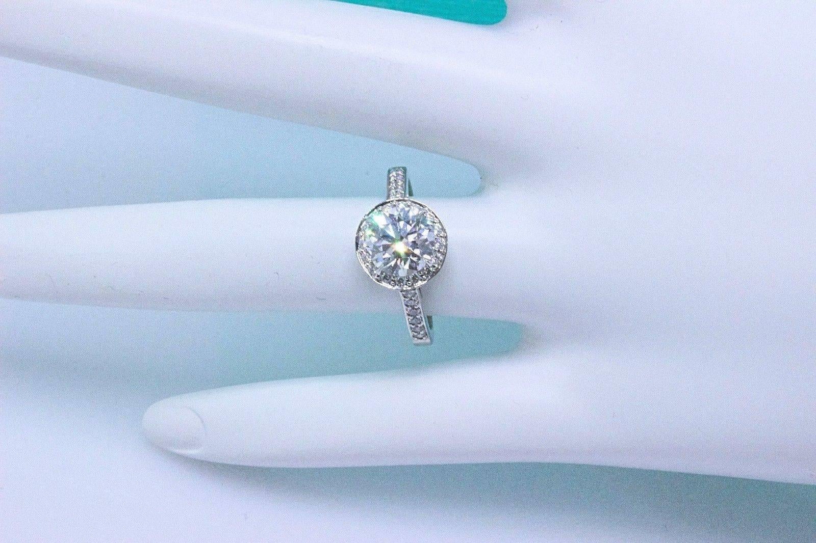 Tiffany & Co. Round Diamond Engagement Ring 1.51 Carat G VS2 in Platinum In Excellent Condition In San Diego, CA