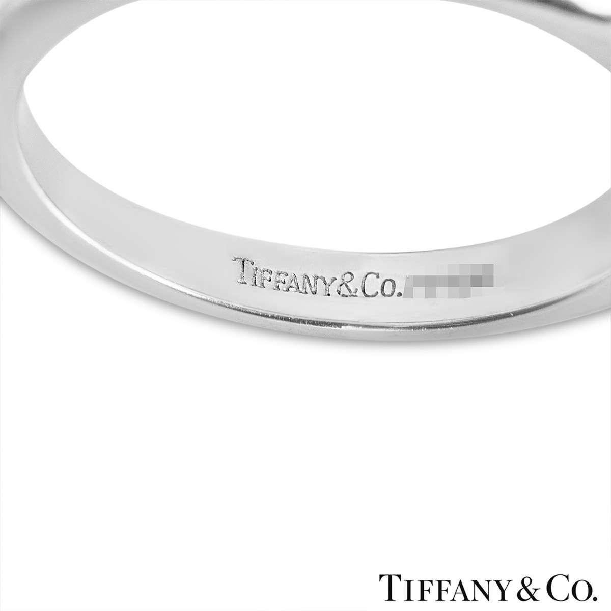 Tiffany & Co. Bague de fiançailles avec diamant rond de 1,53 carat Excellent état - En vente à London, GB