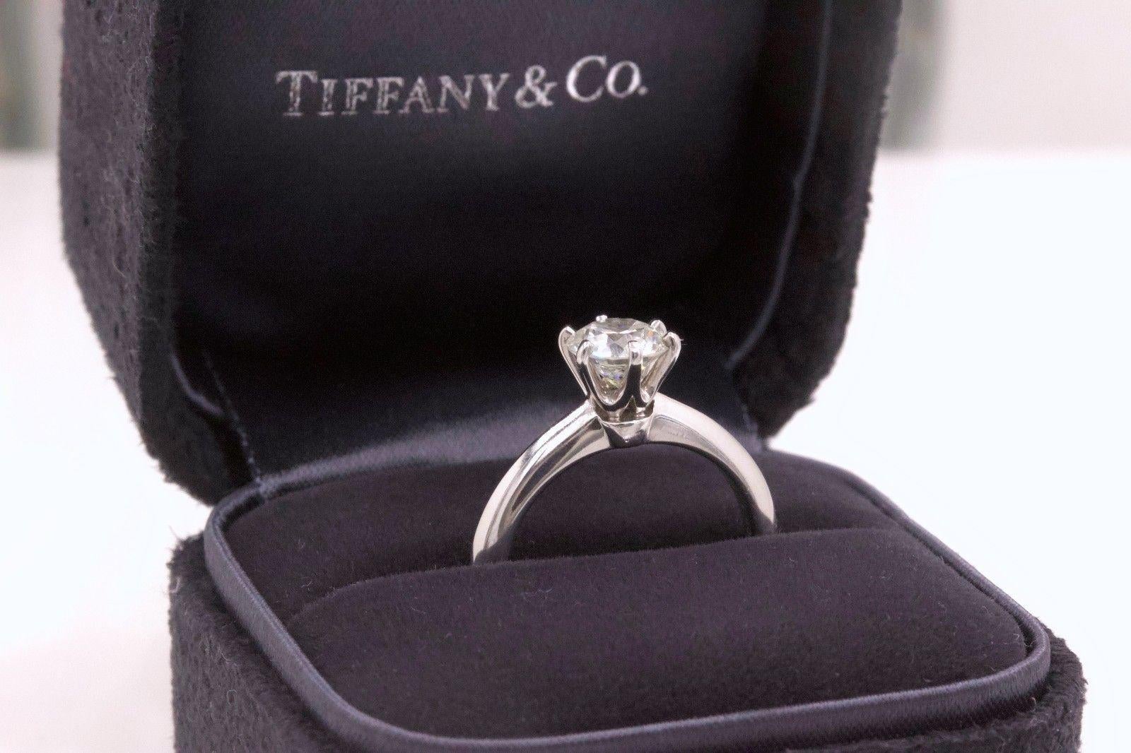 Tiffany & Co. Round Diamond Ring Solitaire 1.00 Carat H VS1 Papers Box 3