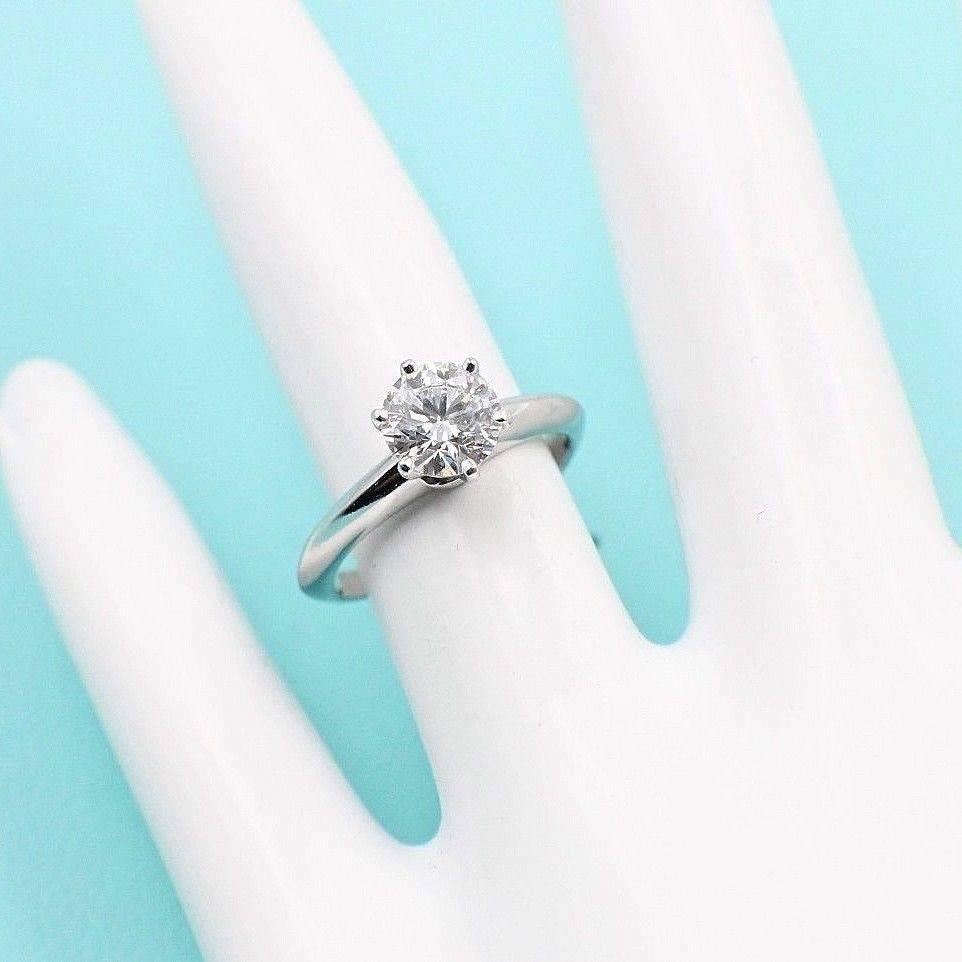Tiffany & Co. Round Diamond Solitaire Engagement Ring 0.92 Carat E VVS1 2