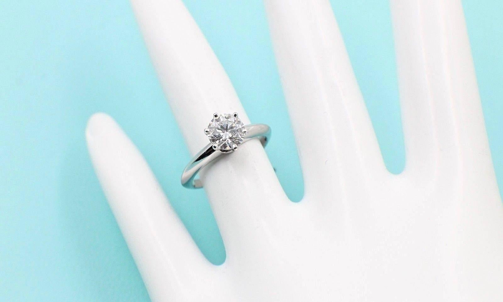 Tiffany & Co. Round Diamond Solitaire Engagement Ring 0.92 Carat E VVS1 3