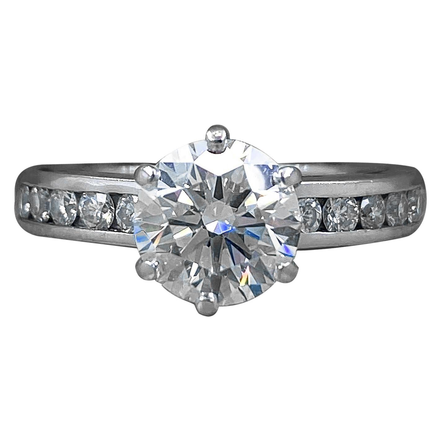 Tiffany & Co. Bague à anneau en diamants ronds sertis en bande G VS2 de 1,91 carat