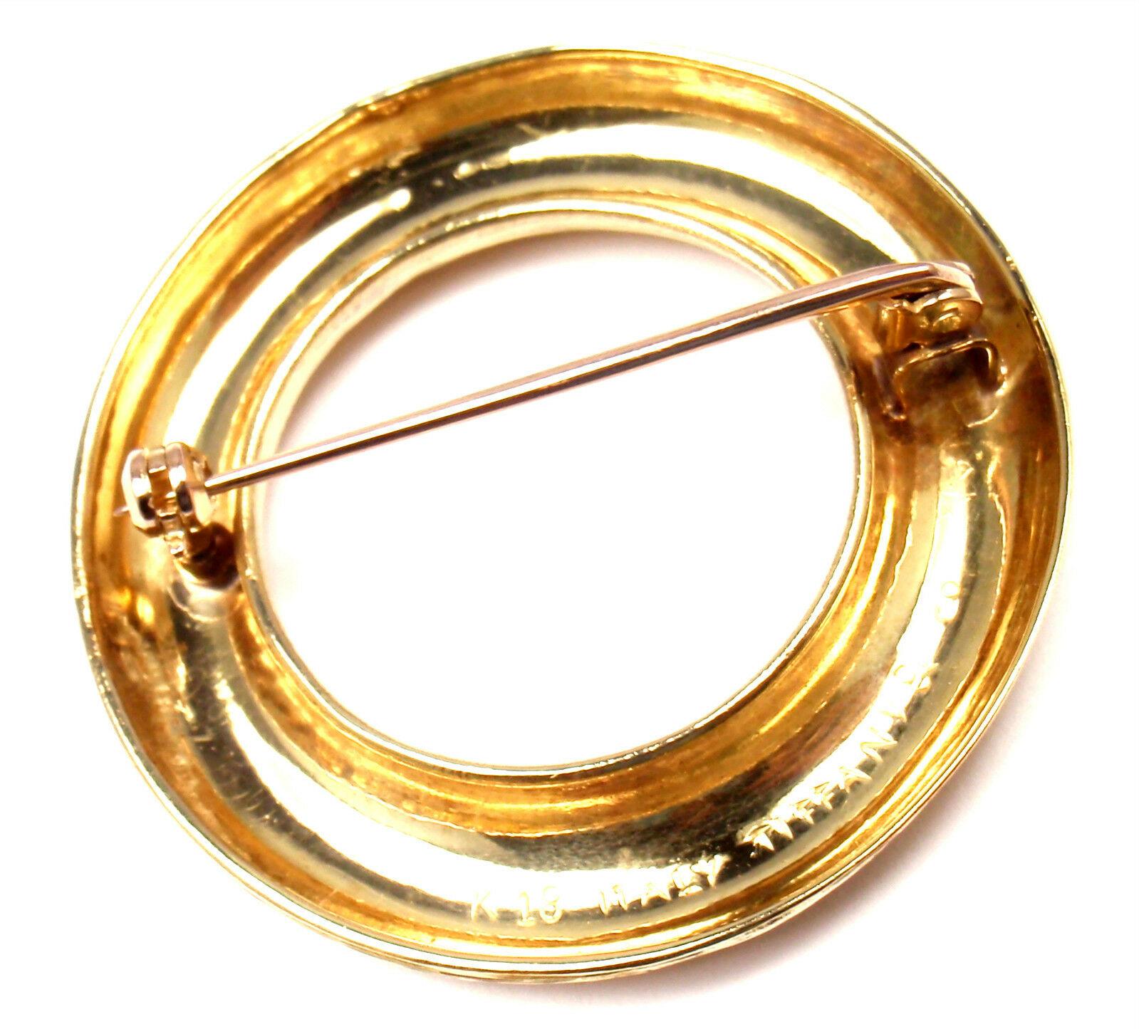 Women's or Men's Tiffany & Co. Round Yellow Gold Pin Brooch