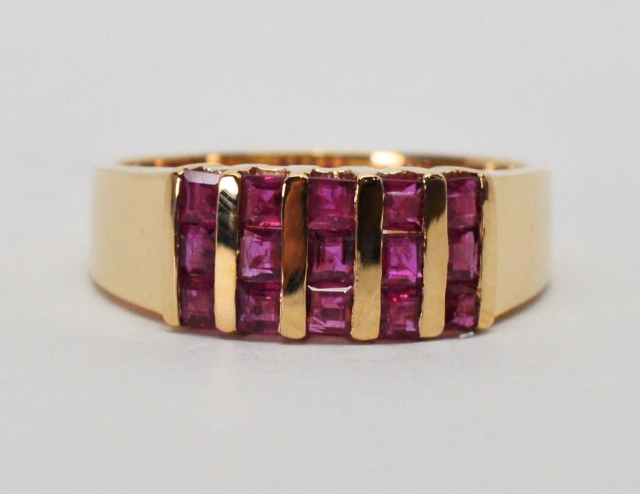 Tiffany & Co. Ruby 14 Karat Yellow Gold Ring 5