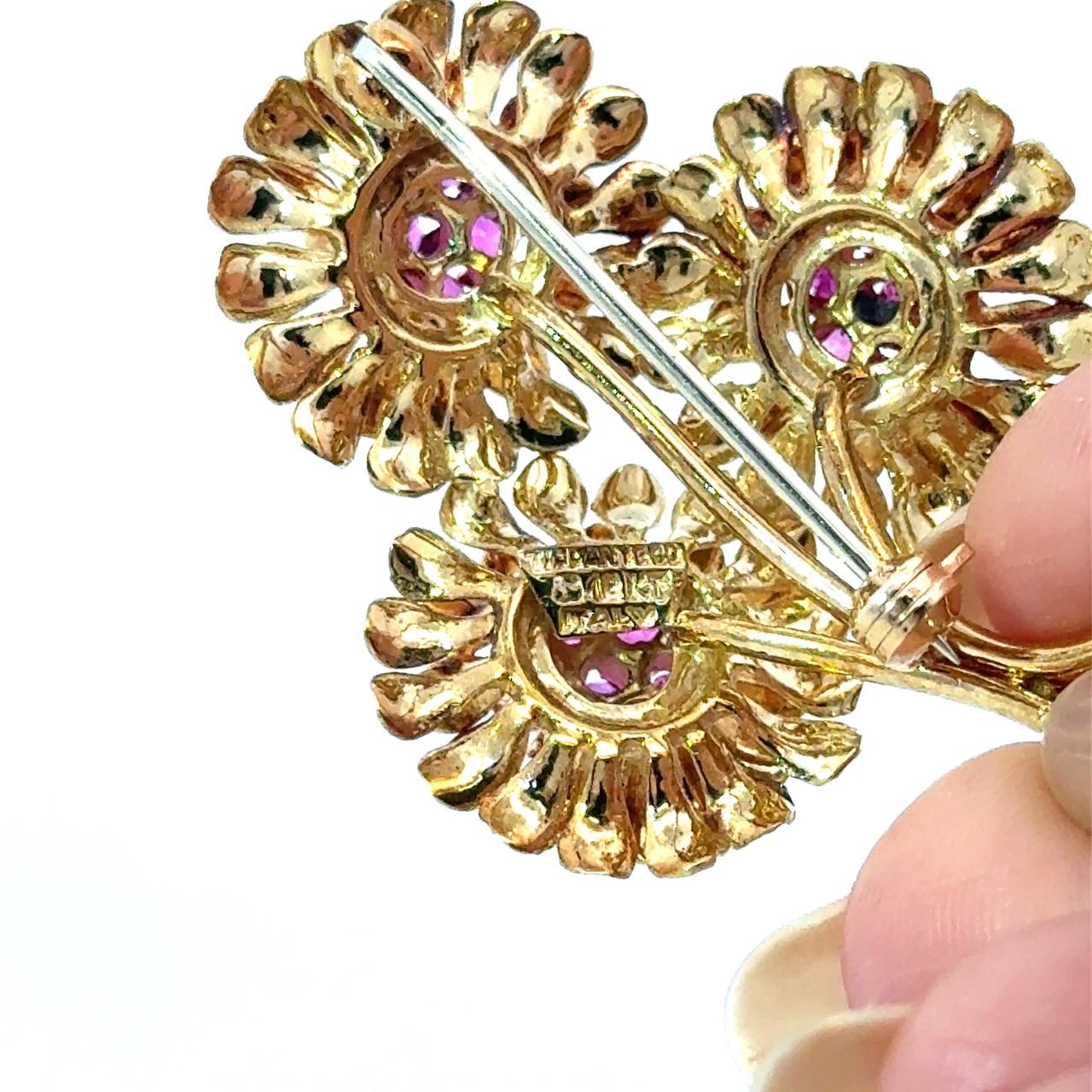 Tiffany & Co. Alfiler vintage de oro de 18 quilates con rubí en venta 3