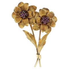 Tiffany & Co. Blumenbrosche mit Rubin und Gold, 18k