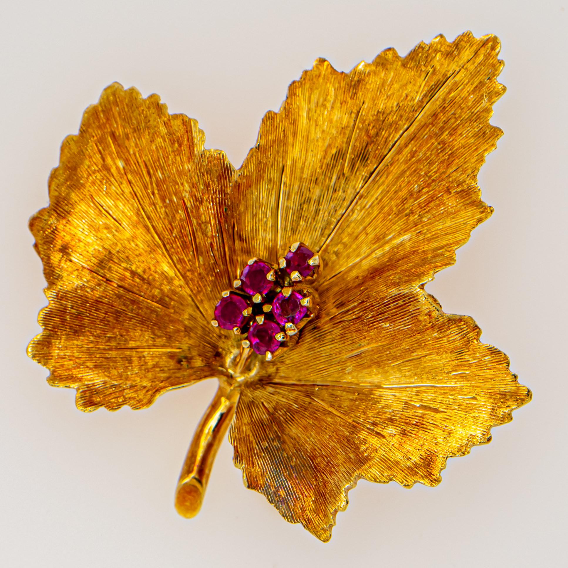 Tiffany & Co. Parure de bijoux feuille d'automne en or 18 carats avec pochette d'origine en rubis Bon état à Laguna Niguel, CA