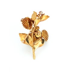 Tiffany & Co. Ruby Brooch in 18K Yellow Gold