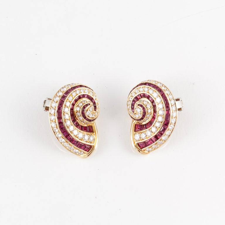 Tiffany and Co. Ruby Diamond gold shell Earrings For Sale at 1stDibs