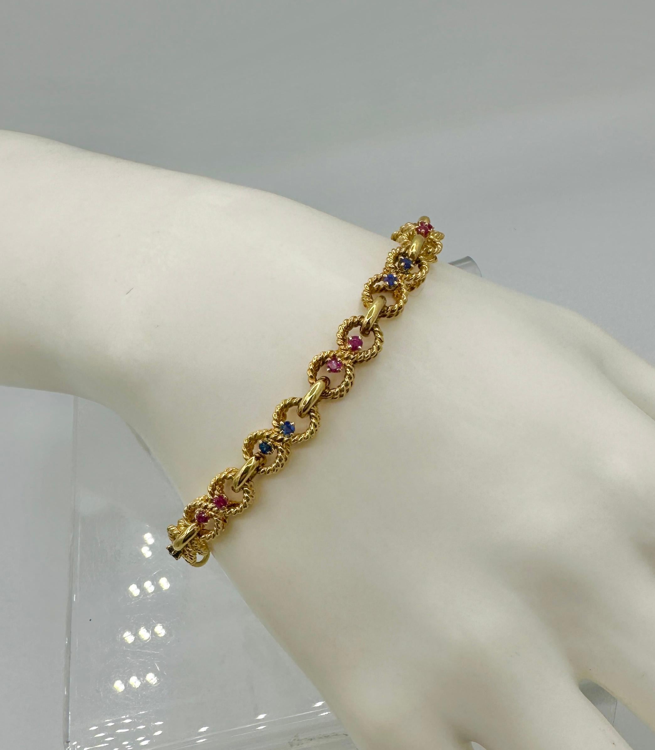 Tiffany & Co. Rubí Zafiro Pulsera Oro Amarillo 14 Kilates Antiguo Retro Tiffany en venta 4
