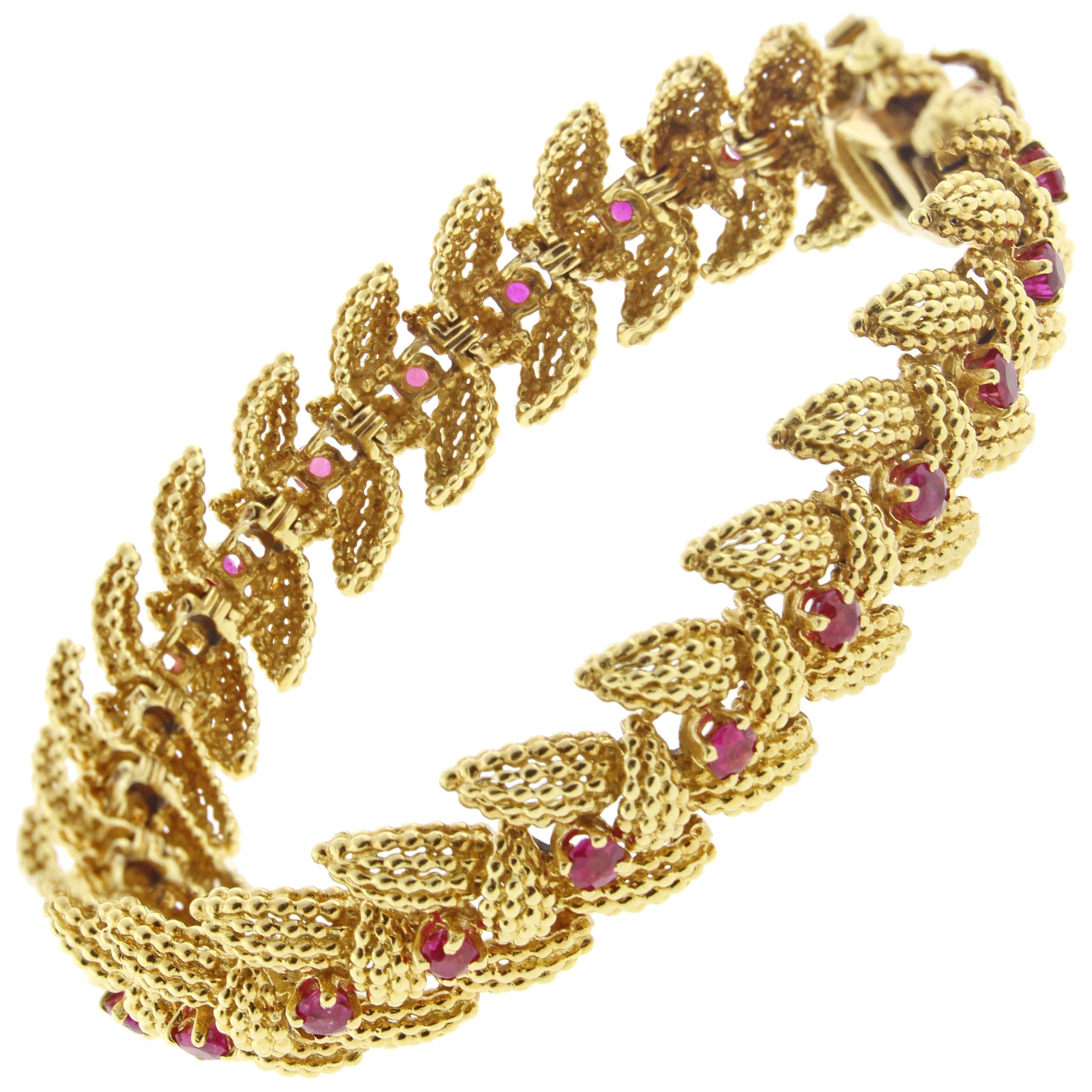 Tiffany & Co. Ruby Textured Gold, 1950s Bracelet