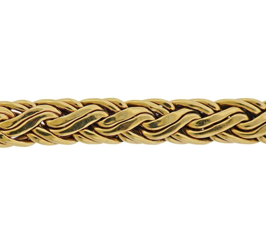 Vintage 14k yellow gold Russian weave bracelet, crafted by Tiffany & Co. Bracelet is 7.5