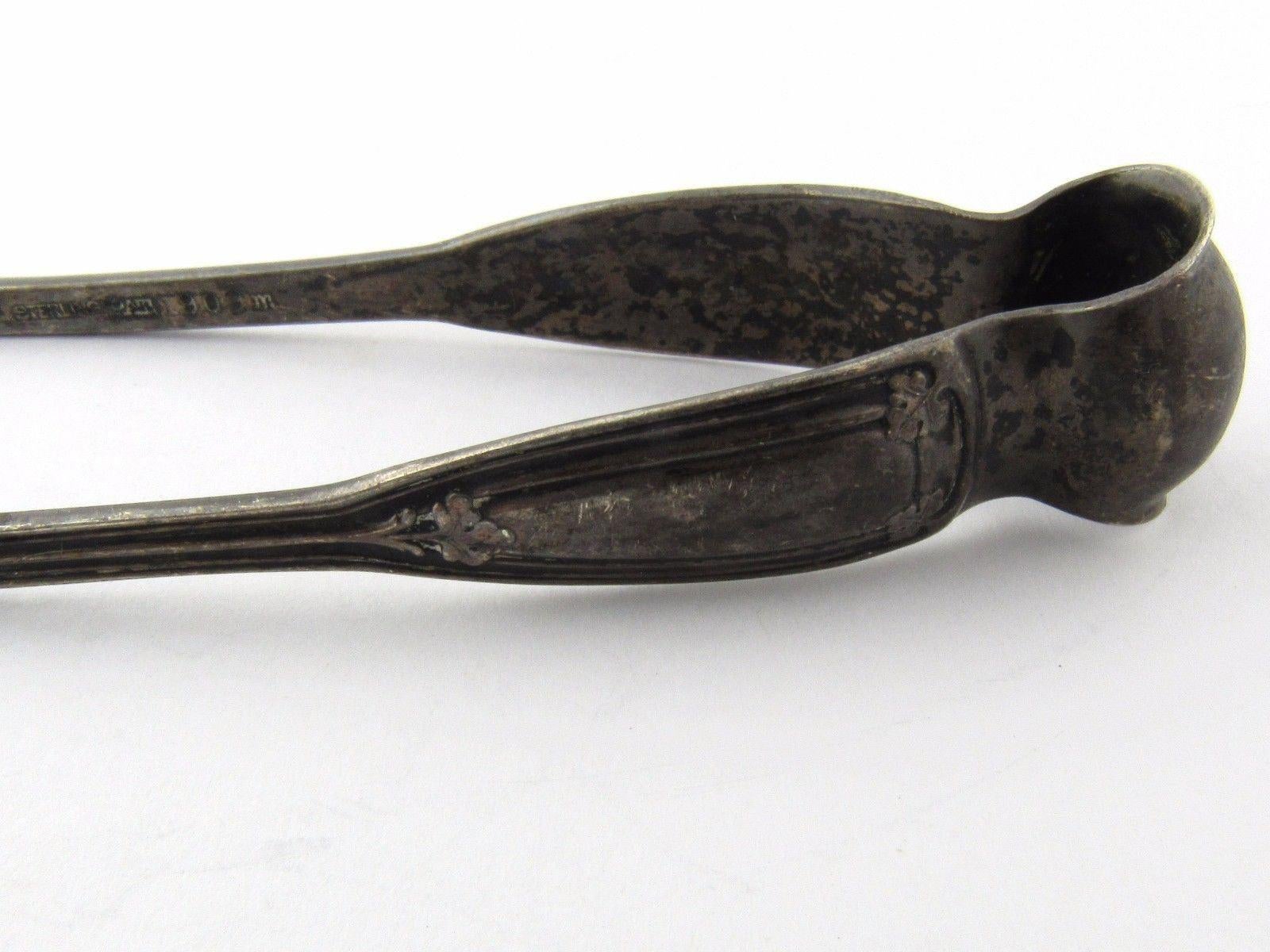 Tiffany & Co. Saint Dunstan Sterling Silver Asparagus Tongs In Good Condition In Washington Depot, CT