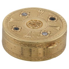 TIFFANY & CO Sapphire Diamond 14k Yellow Gold Filigree 1940s Pill Box