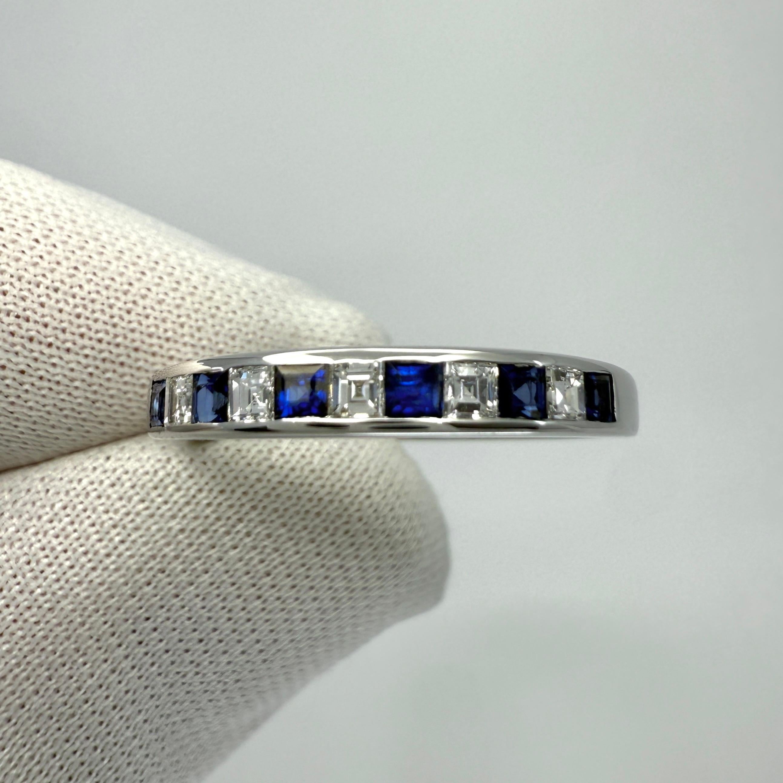 Tiffany & Co. Anello a fascia per l'eternità in oro bianco 18 carati con zaffiro e diamante Square Princess in vendita 1