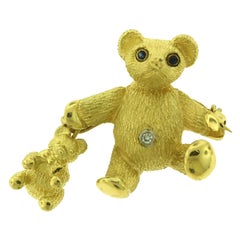 Tiffany & Co. Sapphire Diamond Yellow Gold Mother and Baby Bear Pin