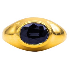 Vintage Tiffany & Co. Sapphire Ring 1.8 Carat 18 Karat Yellow Gold