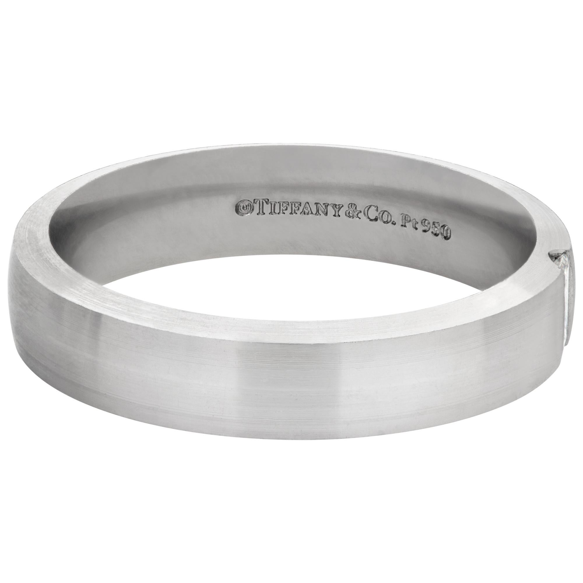 Tiffany & Co. Satinierter Platinring für Damen oder Herren