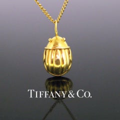 Tiffany & Co. Scarab Charm Pendant, 18 Karat Yellow Gold, 1993
