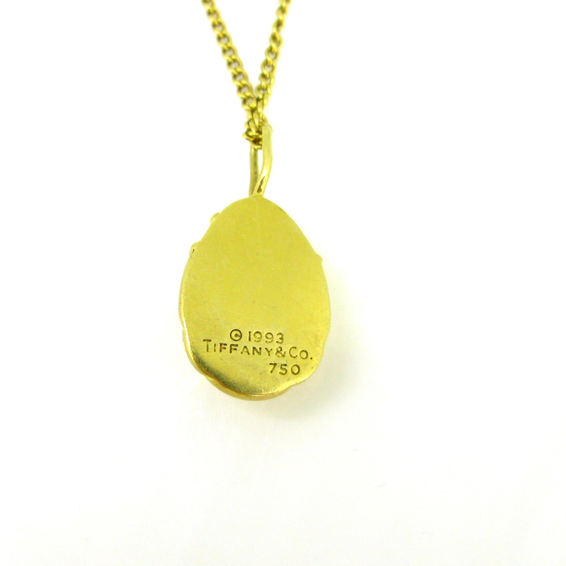 Tiffany & Co. Scarab Charm Pendant, 18 Karat Yellow Gold, 1993 In Good Condition In London, GB